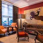 Hotel Crystal