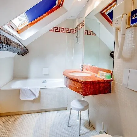 Crystal מלון פריז