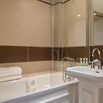 Crystal Hotel 3*