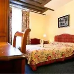 Hotel Crystal 3*